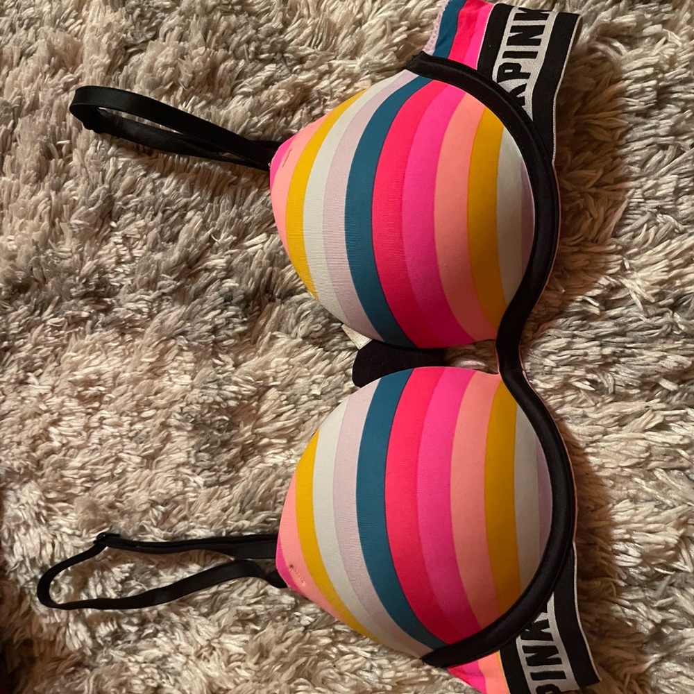 Victoria secrets push up bra